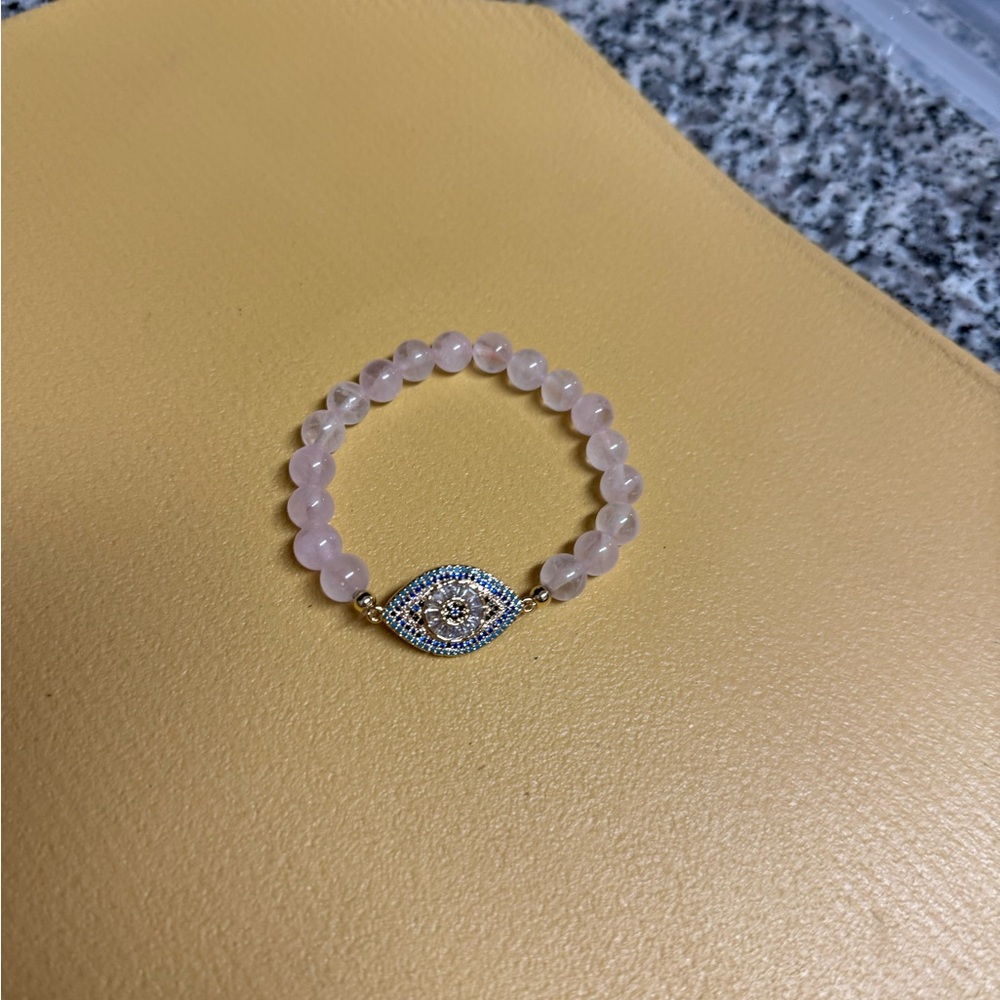 🧿 Pink Beaded Bracelet with Gold Accents
